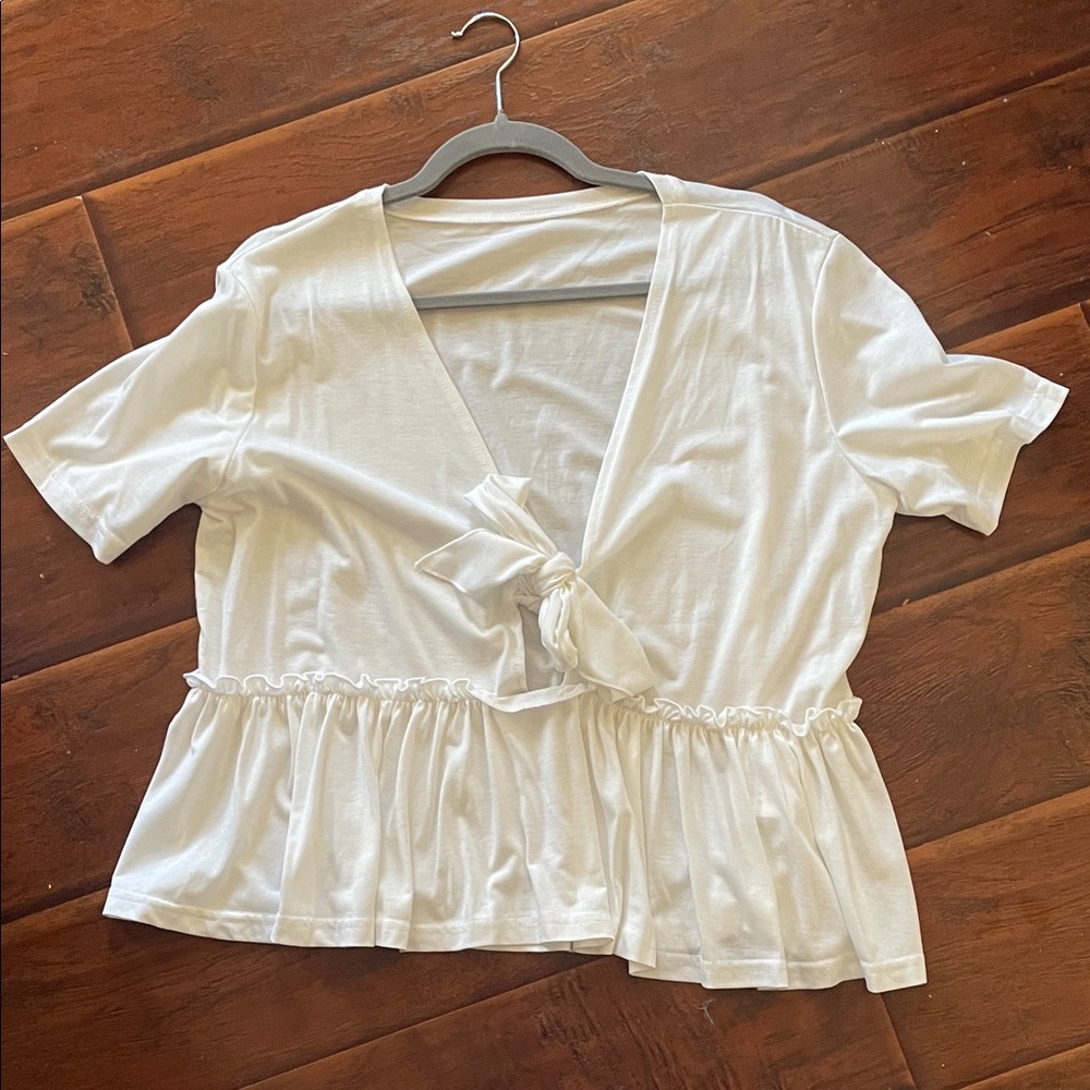 Elegant White Tie-Front Top